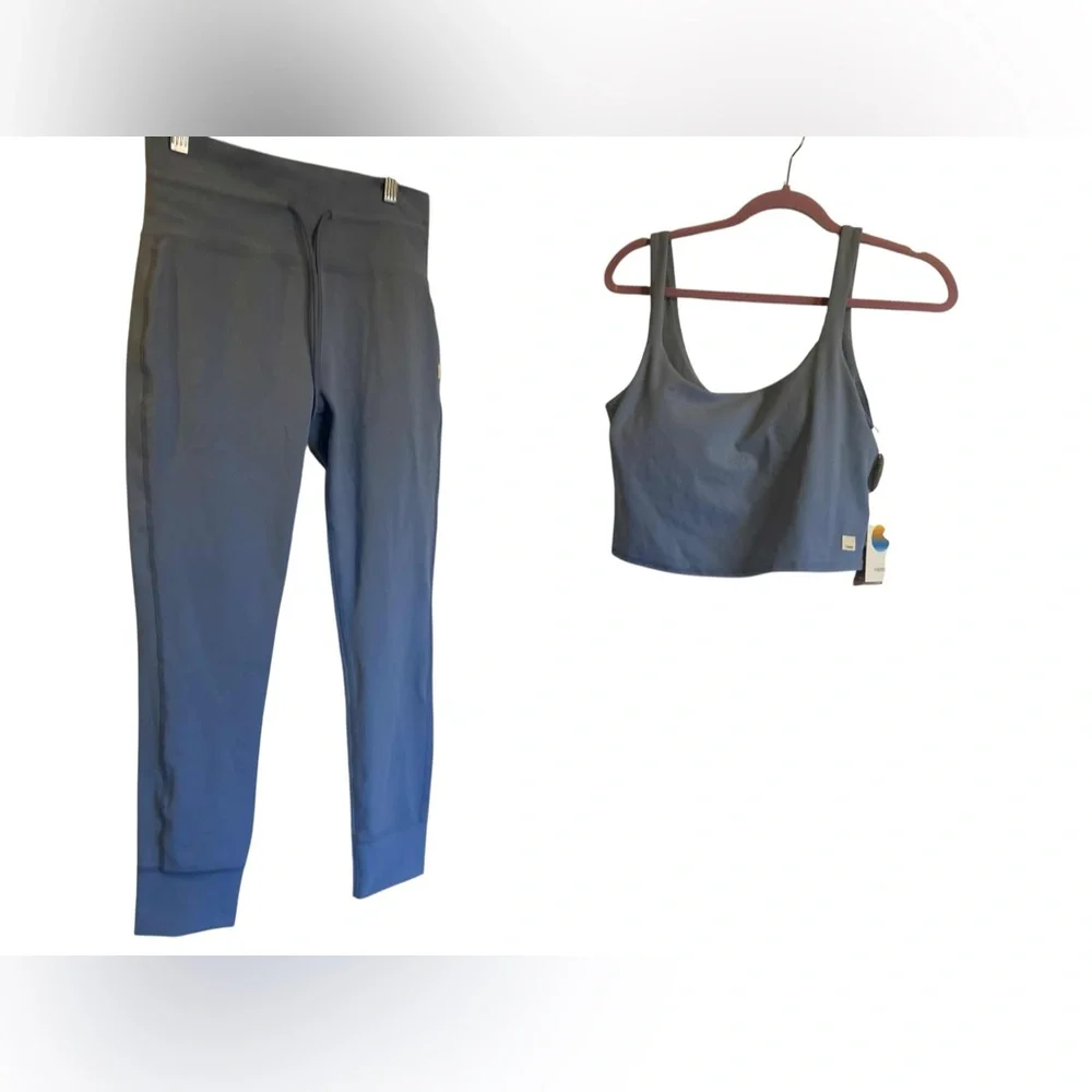 NWT Vuori leggings and tank set ISLE BLUE Size M/L